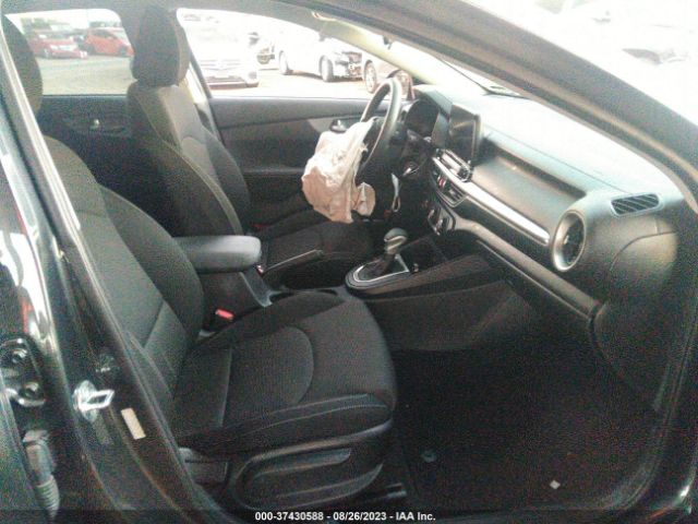 3KPF24AD8ME394129 KIA FORTE FE