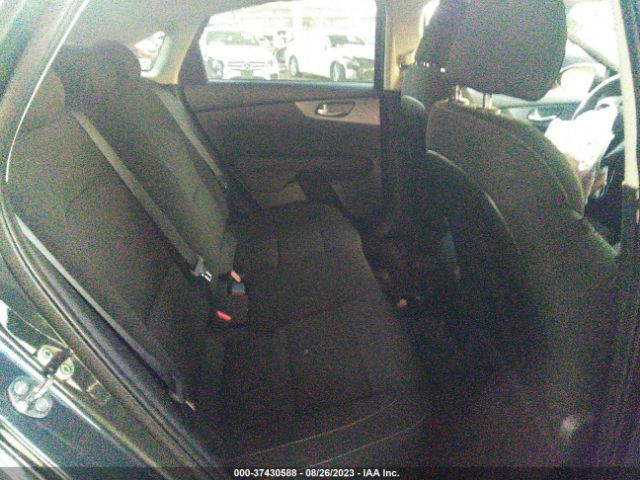 3KPF24AD8ME394129 KIA FORTE FE