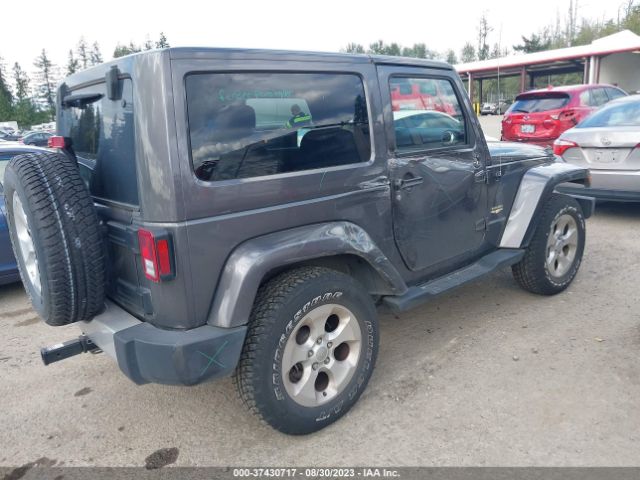 1C4GJWBG3EL225141 Jeep Wrangler Sahara