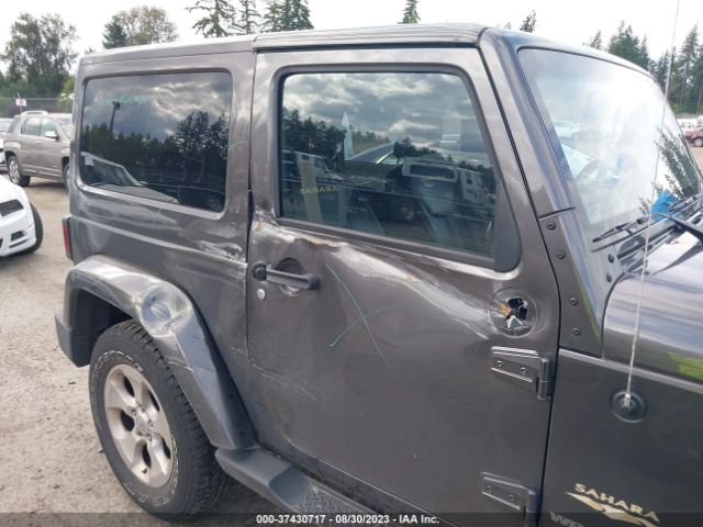 1C4GJWBG3EL225141 Jeep Wrangler Sahara
