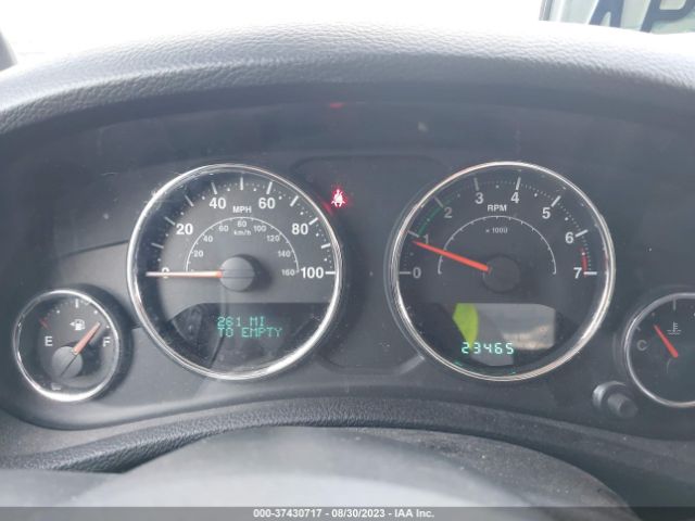 1C4GJWBG3EL225141 Jeep Wrangler Sahara