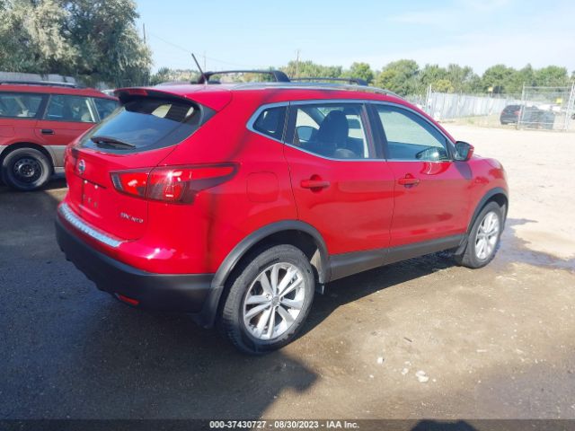 JN1BJ1CR0JW293776 Nissan Rogue Sport Sv