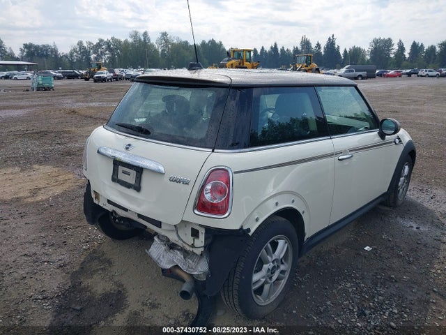 2013 MINI COOPER HARDTOP WMWSU3C59DT687695 Photo 3