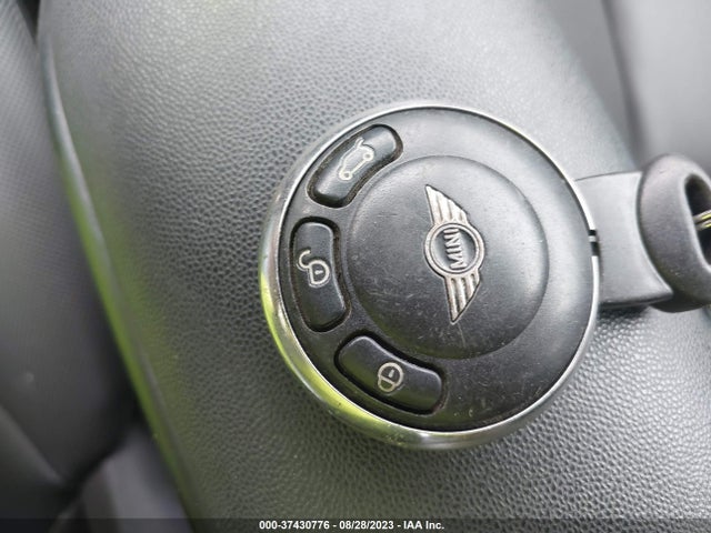 2012 MINI COOPER WMWSU3C59CT254960 Photo 10
