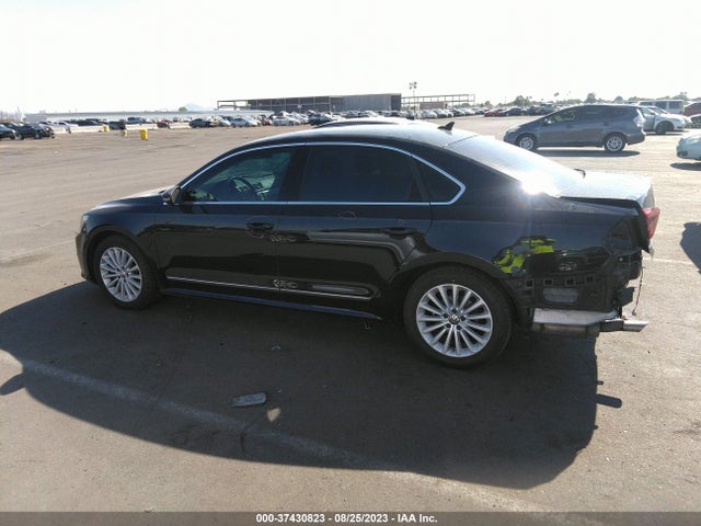 1VWBT7A36HC017961 Volkswagen Passat 1.8t Se