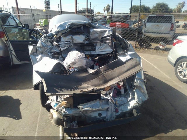 3VW2K7AJ8FM321337 Volkswagen Jetta Sedan 2.0l S