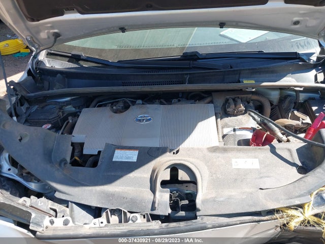 Toyota Prius Four 2016 JTDKARFU5G3028308 Image 10