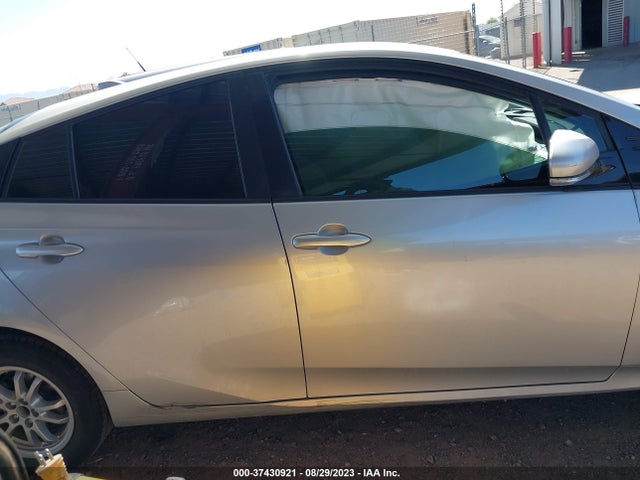 Toyota Prius Four 2016 JTDKARFU5G3028308 Image 14
