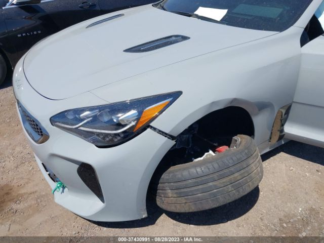 KNAE55LC1N6112608 KIA Stinger Gt2