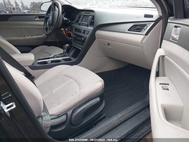 2015 HYUNDAI SONATA 2.4L SE VIN: 5NPE24AF8FH001306