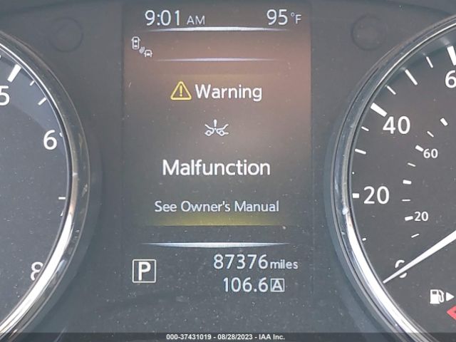 5N1AT2MT9GC764669 Nissan Rogue Sl