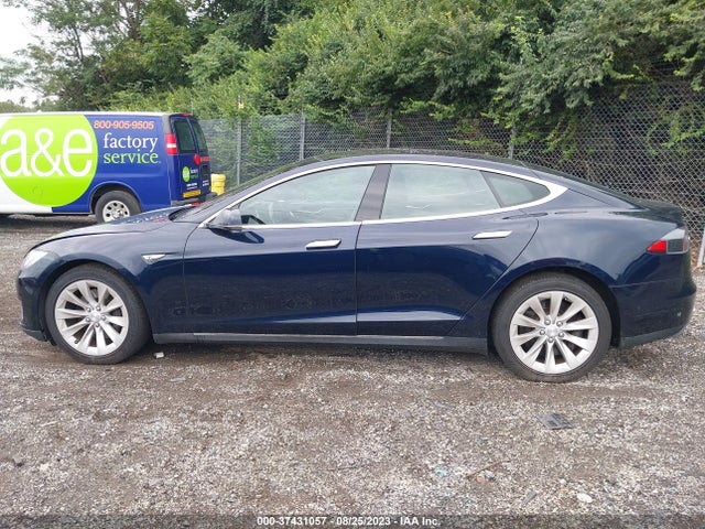 5YJSA1H22FF086858 Tesla Model S 85d/p85d/70d/90d/p90d