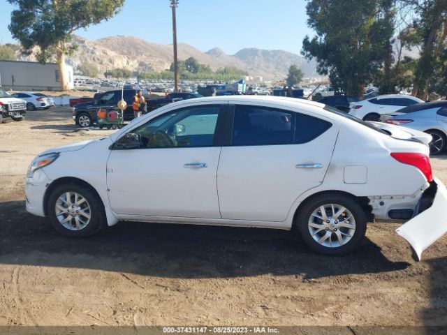 3N1CN7AP9HL821585 Nissan Versa Sedan Sv