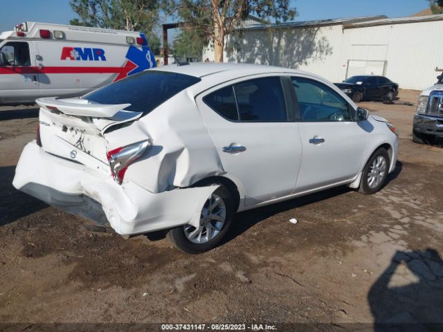 3N1CN7AP9HL821585 Nissan Versa Sedan Sv
