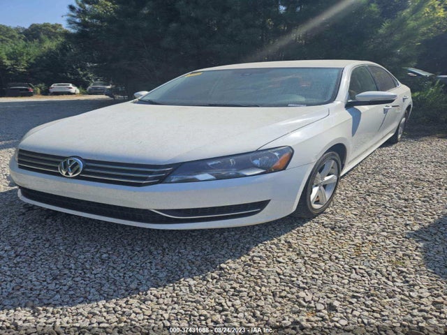 Volkswagen PASSAT 2015 1VWBT7A39FC038476 Image 2