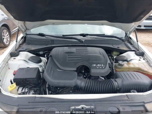 2C3CCAAG8EH252849 Chrysler 300