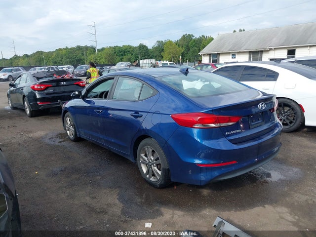 2017 HYUNDAI ELANTRA SE VIN: 5NPD84LF2HH154127