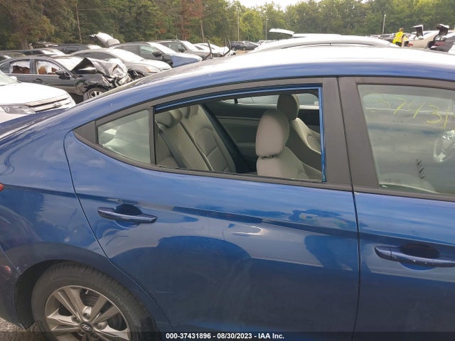 2017 HYUNDAI ELANTRA SE VIN: 5NPD84LF2HH154127