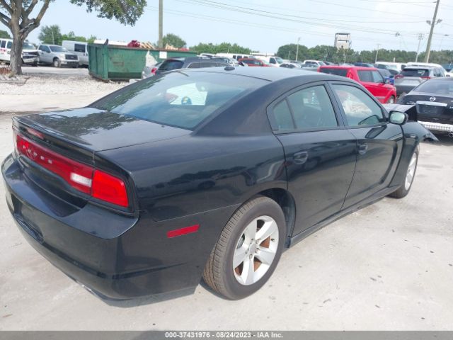 2C3CDXBG5EH362739 Dodge Charger Se