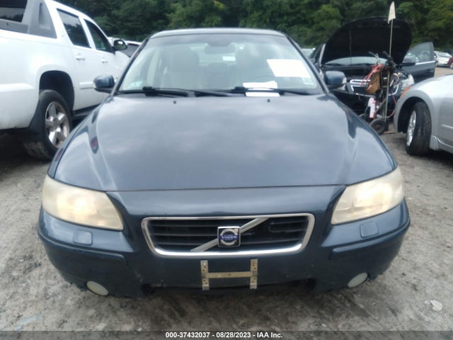 2009 VOLVO S60 2.5T VIN: YV1RH592992725271