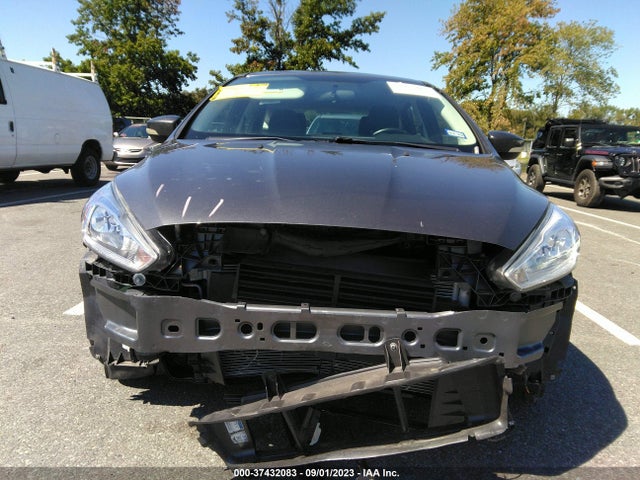 2015 FORD FOCUS TITANIUM VIN: 1FADP3N24FL268121