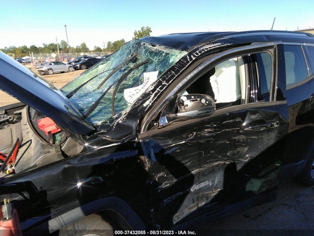 3C4NJDCB2MT549893 Jeep Compass Limited