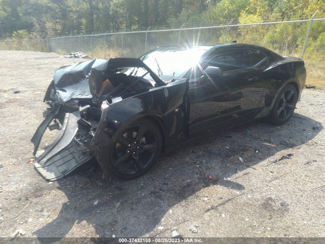 Chevrolet Camaro 1lt 2017 1G1FB1RXXH0142516 Image 2
