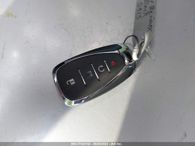 Chevrolet EQUINOX LT 2018 2GNAXSEV0J6315915 Image 11