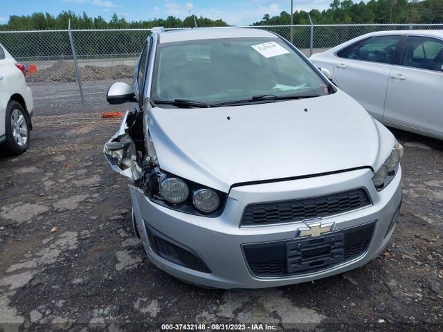 Chevrolet Sonic Lt Auto 2014 1G1JC6SH4E4104517 Image 12