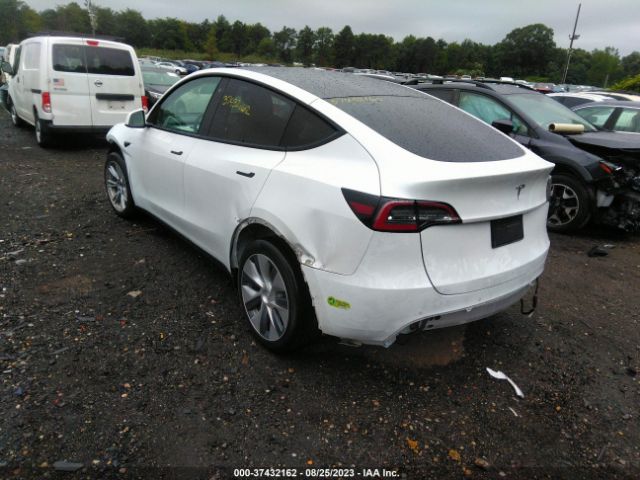 5YJYGDEE8LF027480 Tesla Model Y Long Range