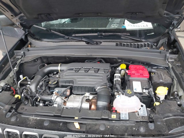 ZACNJDB18NPN59696 Jeep Renegade Latitude