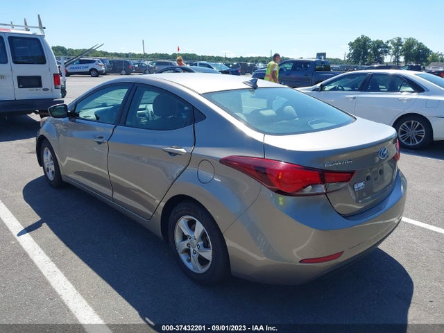 Hyundai ELANTRA SE 2015 5NPDH4AE2FH642842 Image 3