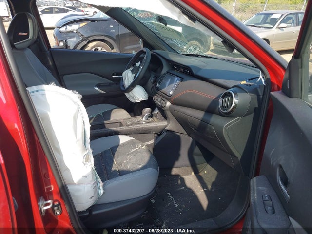 2021 NISSAN KICKS SR XTRONIC CVT VIN: 3N1CP5DVXML533092