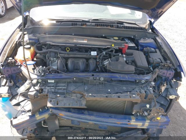 3FA6P0H76GR255601 Ford FUSION SE