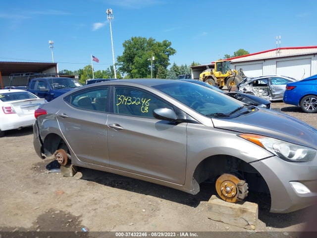 2013 HYUNDAI ELANTRA GLS VIN: 5NPDH4AE1DH326779