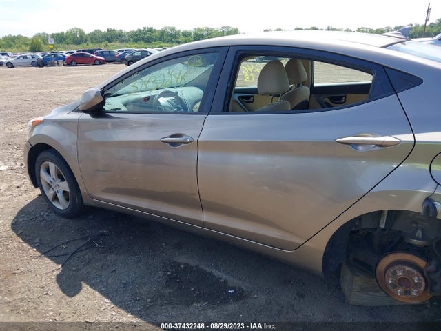 2013 HYUNDAI ELANTRA GLS VIN: 5NPDH4AE1DH326779