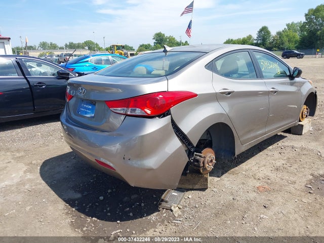 2013 HYUNDAI ELANTRA GLS VIN: 5NPDH4AE1DH326779