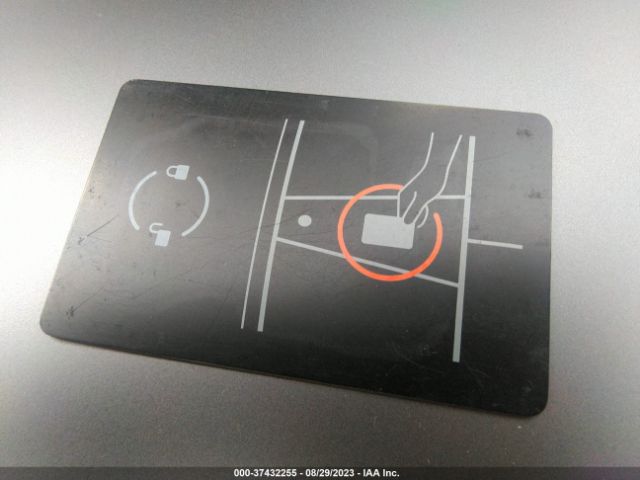 5YJ3E1EA7PF397739 Tesla MODEL 3
