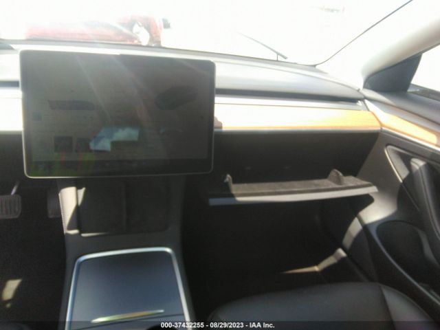 5YJ3E1EA7PF397739 Tesla MODEL 3