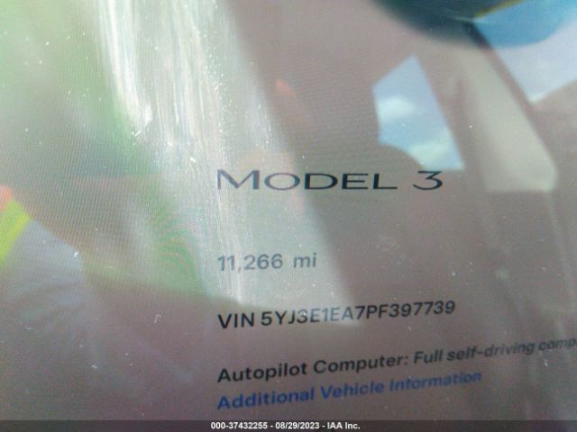 5YJ3E1EA7PF397739 Tesla MODEL 3