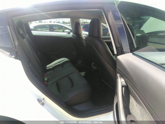 5YJ3E1EA7PF397739 Tesla MODEL 3