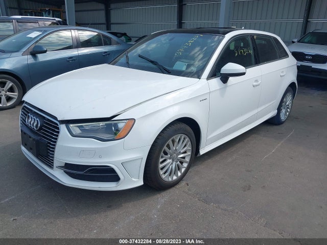 WAUVPBFF3GA094403 Audi A3 E-tron Premium