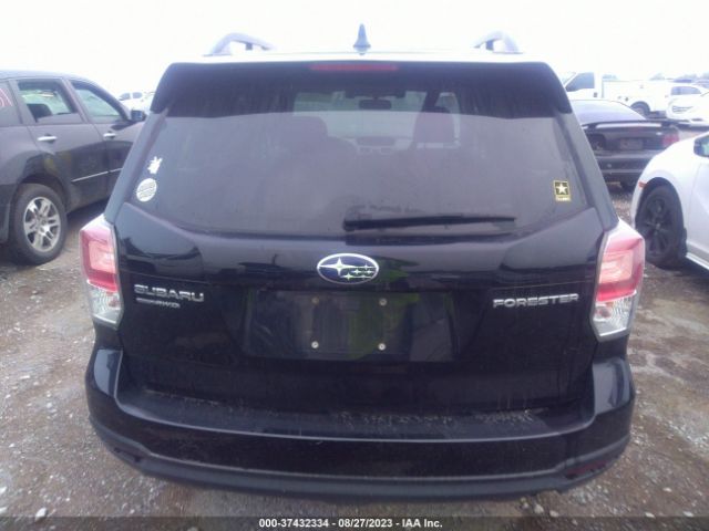 JF2SJAGC8JH492941 Subaru Forester Premium