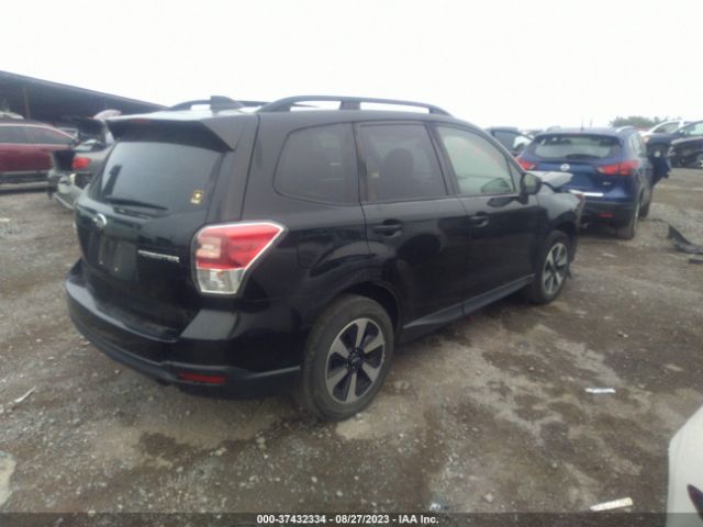 JF2SJAGC8JH492941 Subaru Forester Premium