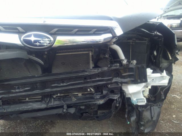 JF2SJAGC8JH492941 Subaru Forester Premium