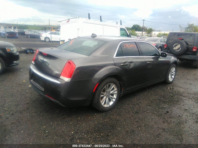 2C3CCAAG5GH295936 Chrysler 300 Limited