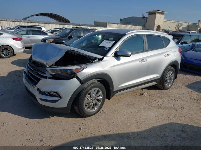 Hyundai Tucson Sel Plus 2018 KM8J33A49JU766927 Image 2