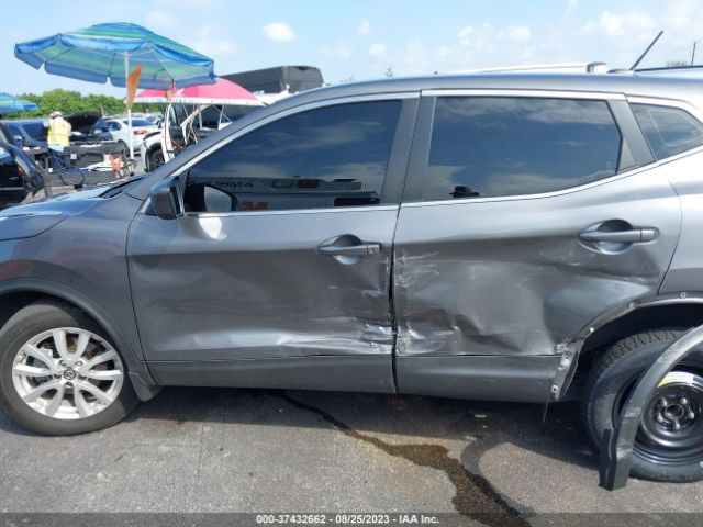 JN1BJ1AV8MW302633 Nissan Rogue Sport S
