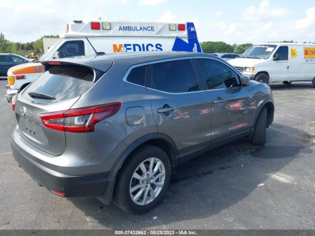 JN1BJ1AV8MW302633 Nissan Rogue Sport S