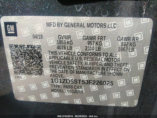 Chevrolet MALIBU LT 2018 1G1ZD5ST5JF226025 Image 9